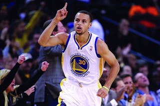 记者：诺坎普保安看到梅西后非常惊讶，当即就放他进去了