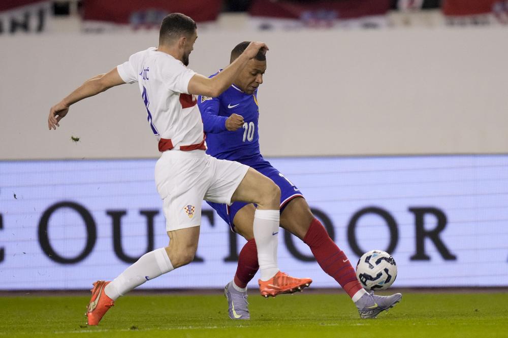 能否说明问题？74611人现场观看英格兰女足vs中国女足热身赛