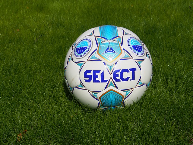 足球欧冠最新伤病名单公布，多队受影响